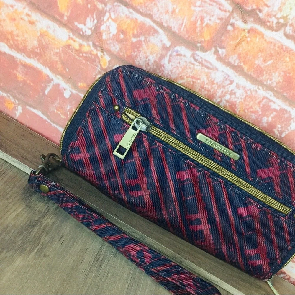 Travelon Red and Blue Nylon Zippered Wristlet Wallet